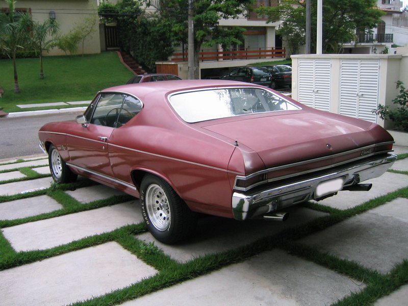 Chevelle0005_1.JPG, 378892 bytes, 1/29/2004