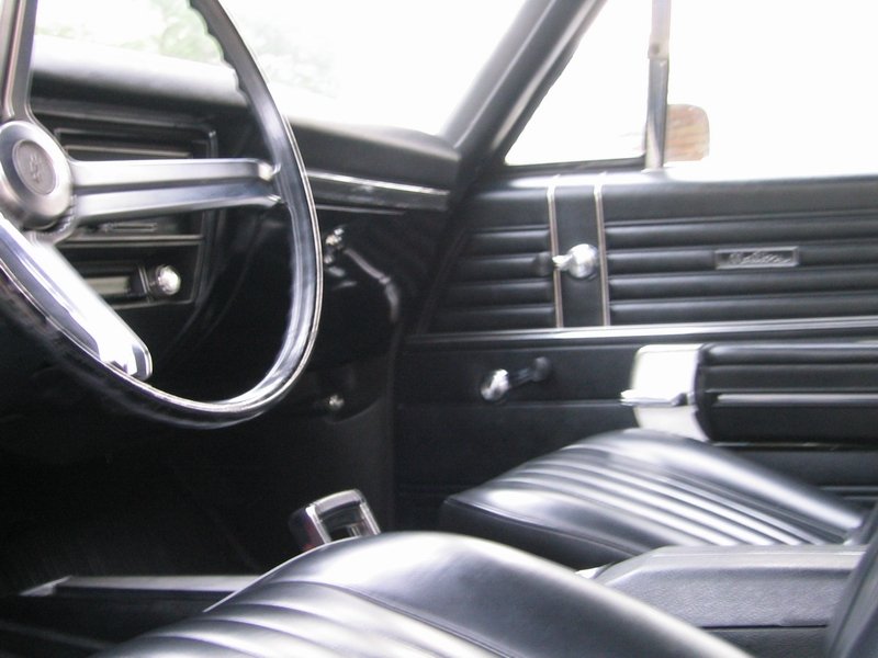 Chevelle0042_1.JPG, 290879 bytes, 1/29/2004