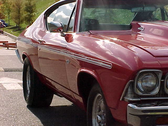 68ChevelleRightSide2.jpg, 42606 bytes, 12/2/2003